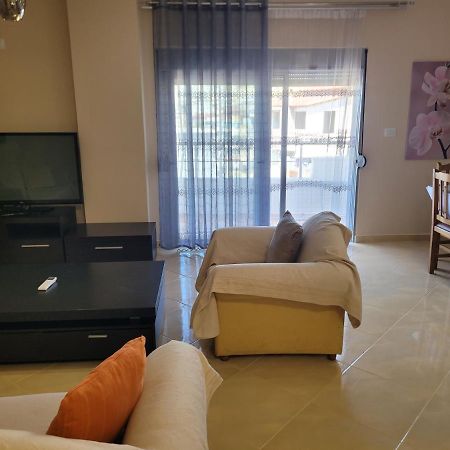 Marina Apartment Sarandë 外观 照片