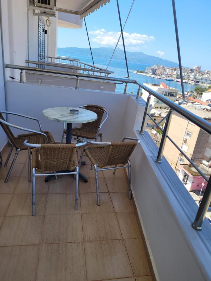 Marina Apartment Sarandë 外观 照片