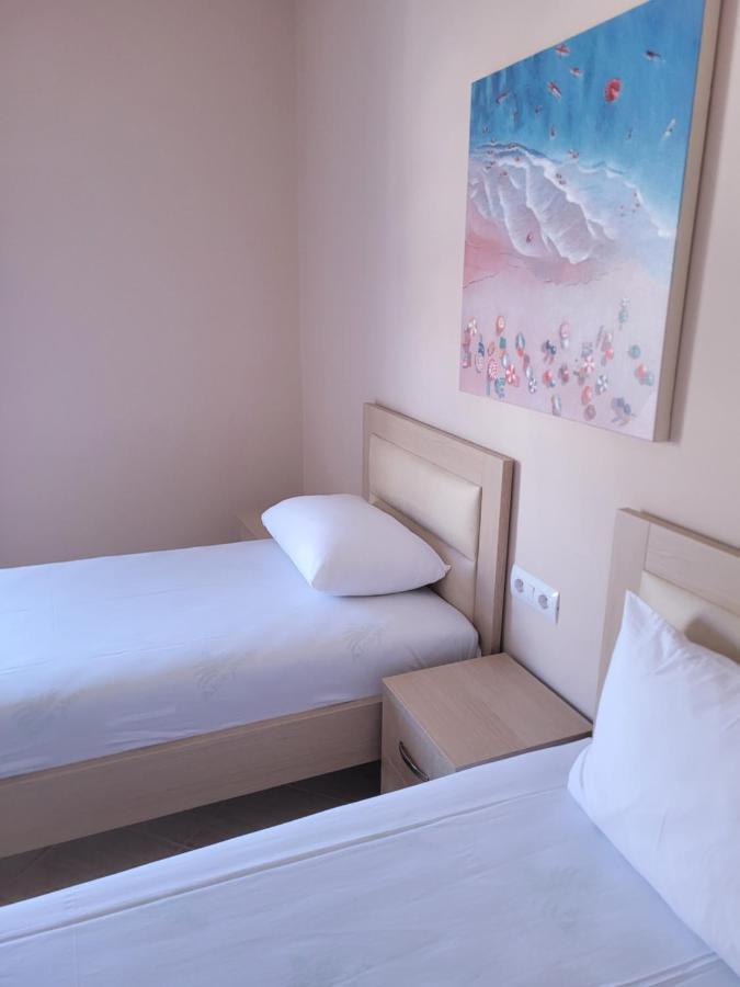 Marina Apartment Sarandë 外观 照片