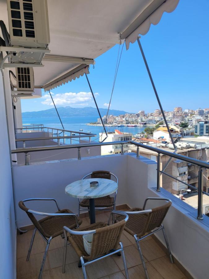 Marina Apartment Sarandë 外观 照片