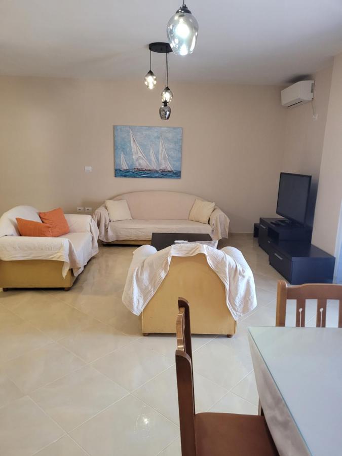 Marina Apartment Sarandë 外观 照片