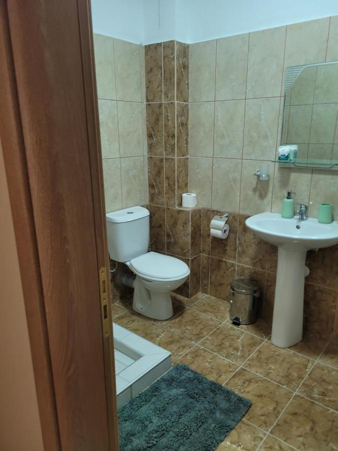 Marina Apartment Sarandë 外观 照片