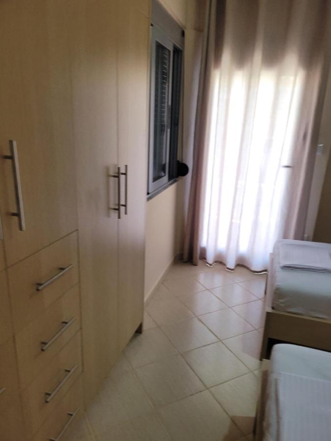 Marina Apartment Sarandë 外观 照片